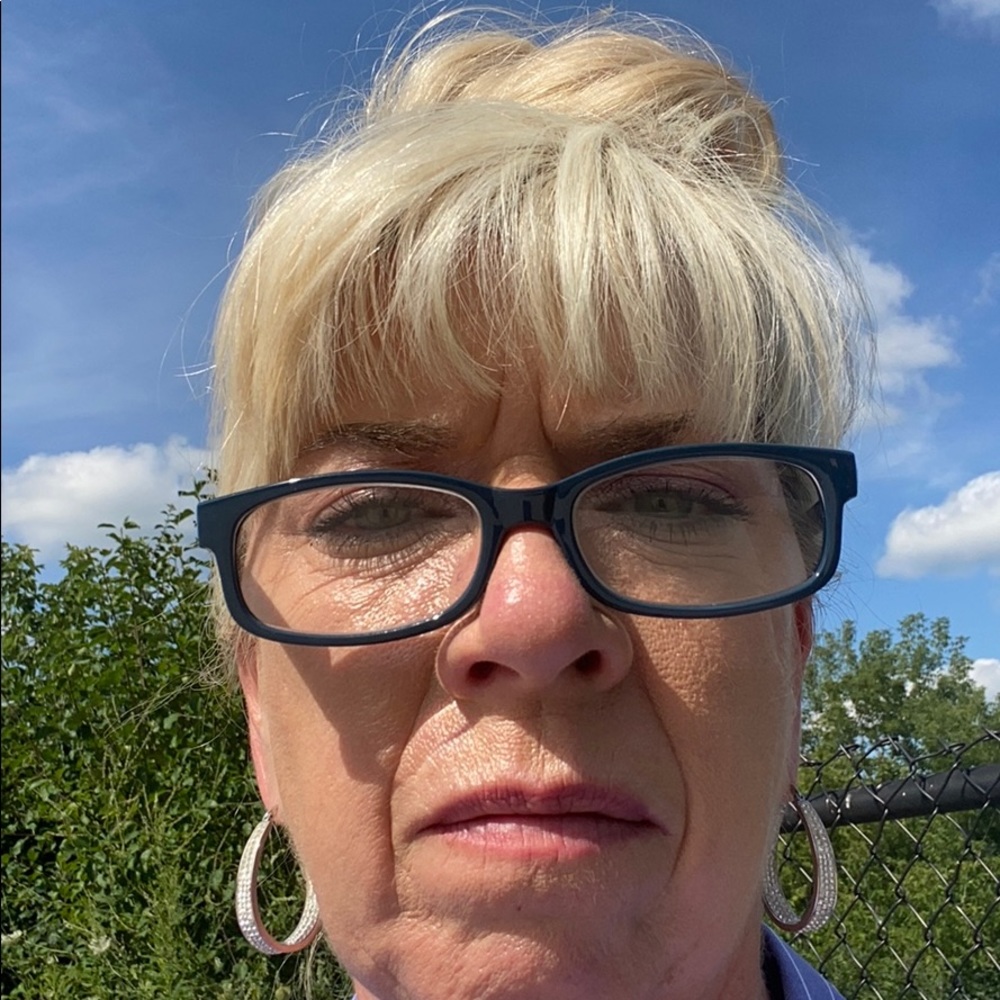 Meet your Posher, Kimberly